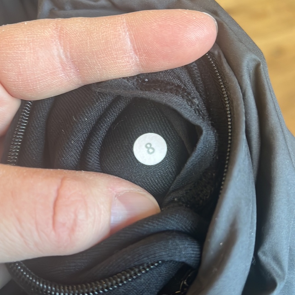 LULULEMON Snug Sprinter Jacket - Picture 16 of 16